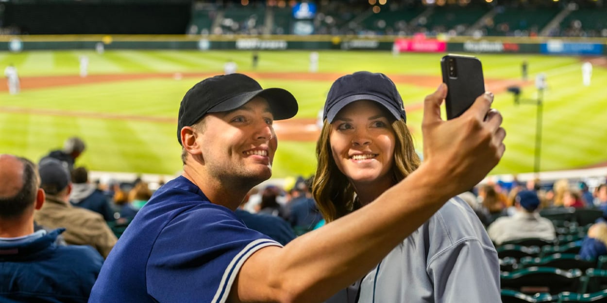 T-Mobile Powers New 5G-Fueled Fan Experiences at MLB All-Star Week -  T-Mobile Newsroom